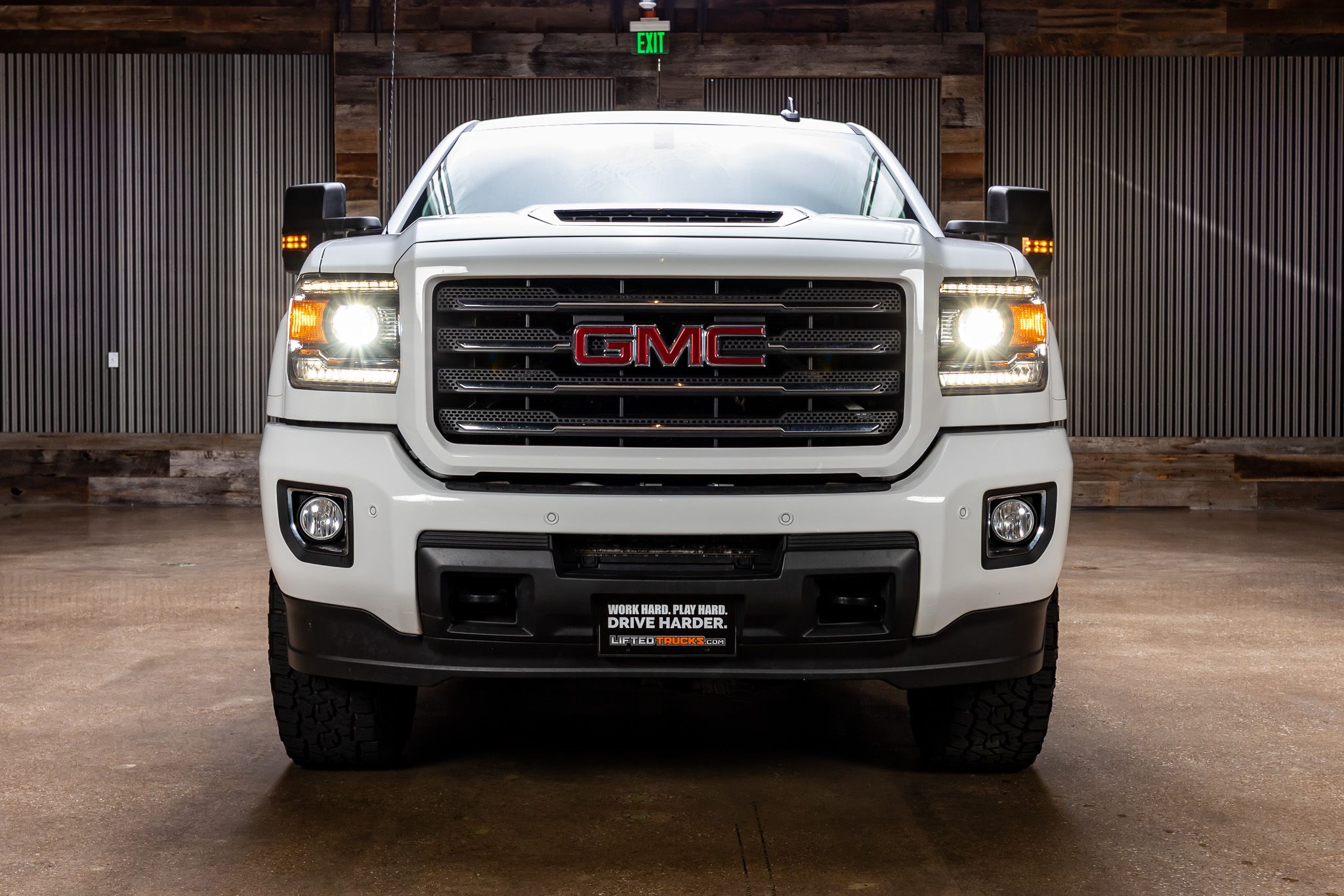 gmc sierra 2500hd 2018 1GT12TEY2JF223606 image